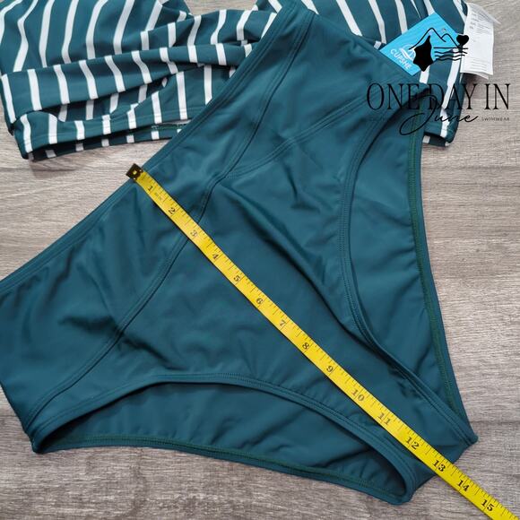 Cupshe Green Striped Bikini Set - Picture 6 of 7